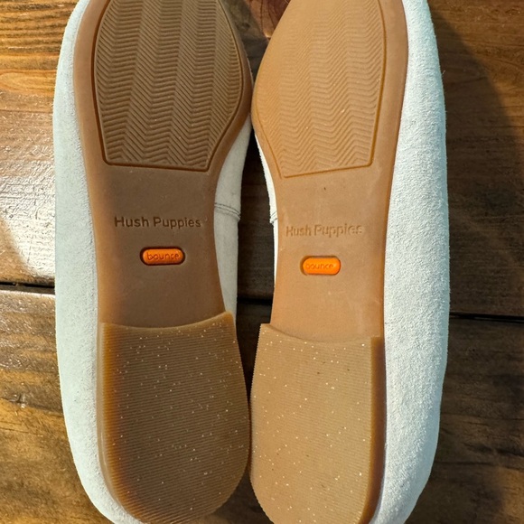 HUSH PUPPIES Bounce Grey Suede Sadie Tassel Slip On Flats w/Green | Size 8 1/2 - Picture 7 of 10